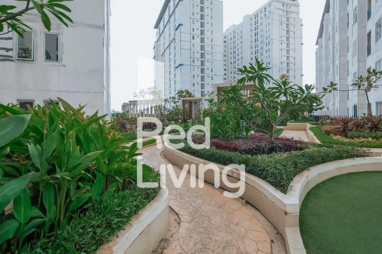 Redliving Apartemen Bassura City - Vina Tan Tower Flamboyan Jakarta Ngoại thất bức ảnh